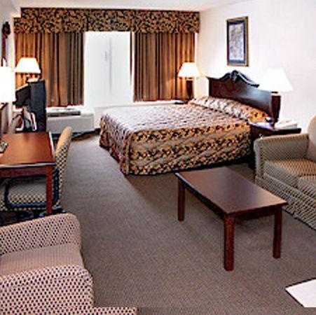 Wynnwood Plaza Hotel - Newport News Pokoj fotografie